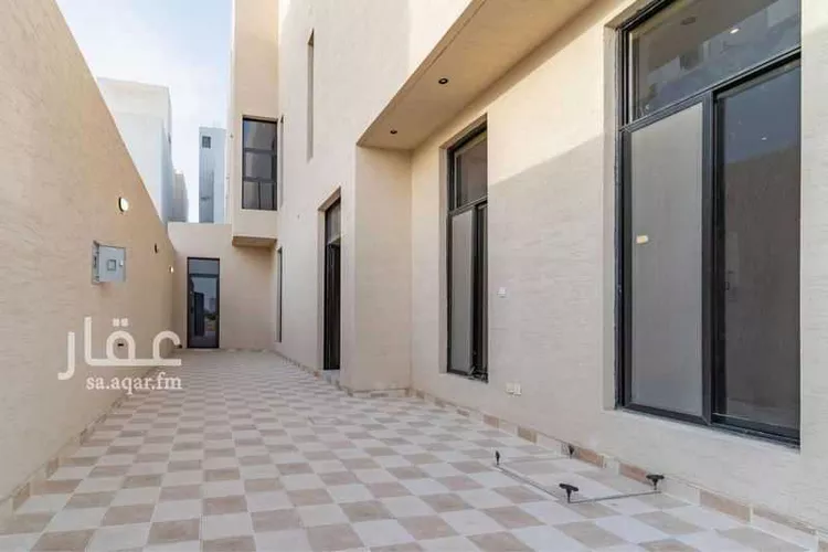 دور للبيع في شارع محمد بن شعيل, حي العارض, مدينة الرياض, منطقة الرياض صورة 3