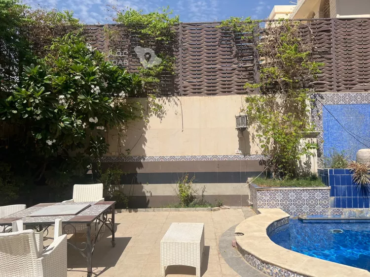 فيلا للبيع في شارع العمار, حي الورود, مدينة الرياض, منطقة الرياض صورة 4