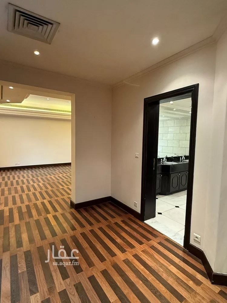 فيلا للإيجار في شارع الثنيه البيضاء, حي العليا, مدينة الرياض, منطقة الرياض صورة 5