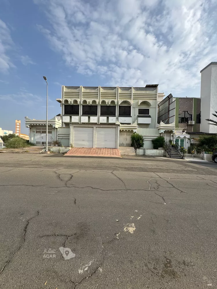 عمارة للبيع في شارع رئاب بن حنيف بن رئاب بن الحارث, حي طيبة, مدينة خميس مشيط, منطقة عسير صورة 5
