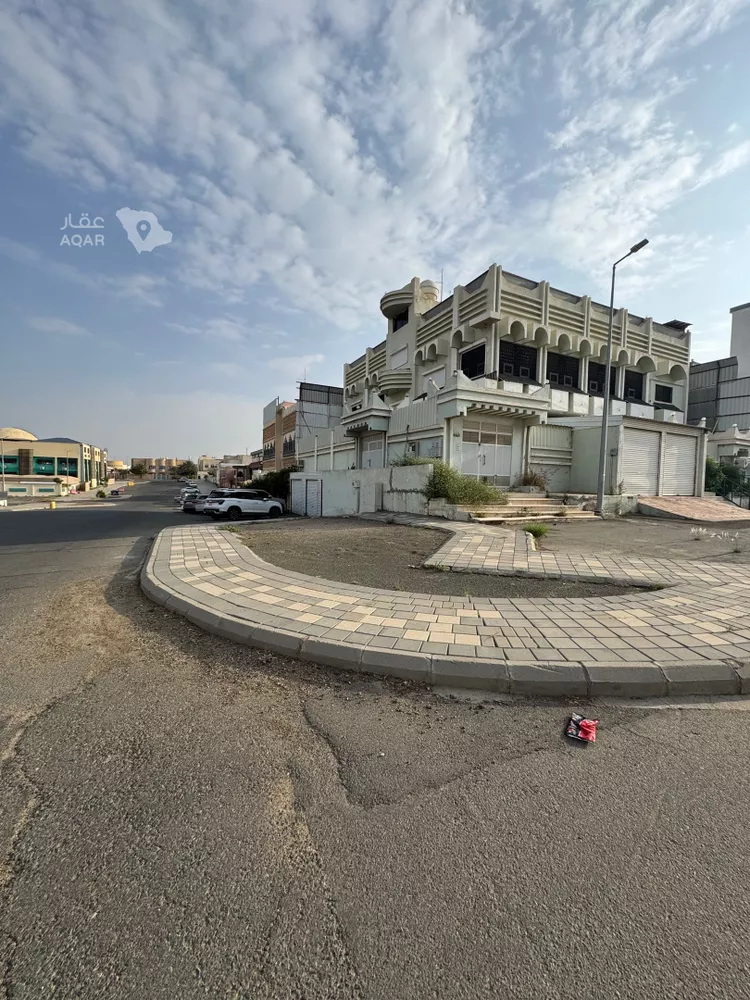 عمارة للبيع في شارع رئاب بن حنيف بن رئاب بن الحارث, حي طيبة, مدينة خميس مشيط, منطقة عسير 6
