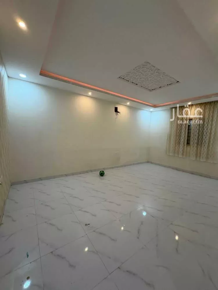 Floor for Rent in Riyadh Tuwaiq 6