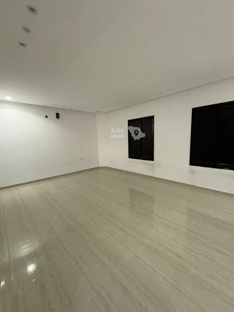 Floor for Rent in Riyadh Tuwaiq