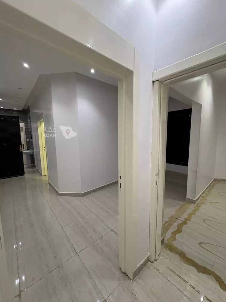 Floor for Rent in Riyadh Tuwaiq صورة 3