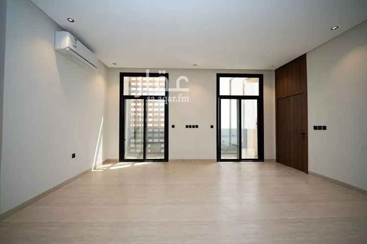 Floor for Sale in Riyadh Al Olaya