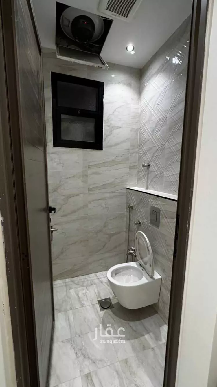 عمارة للبيع في شارع ام عمارة, حي بدر, مدينة الرياض, منطقة الرياض صورة 5