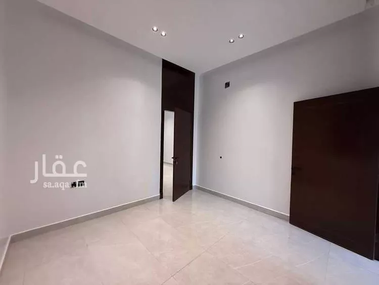 دور للبيع في شارع عثمان الرويني, حي البيان, مدينة الرياض, منطقة الرياض صورة 3