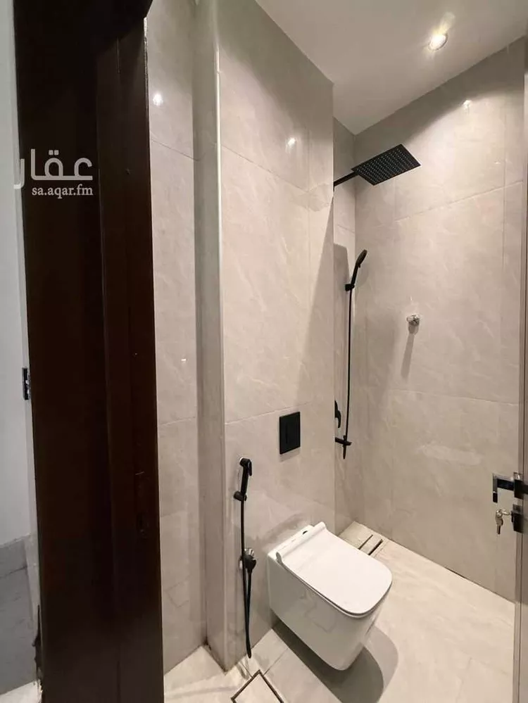 دور للبيع في شارع عثمان الرويني, حي البيان, مدينة الرياض, منطقة الرياض صورة 5