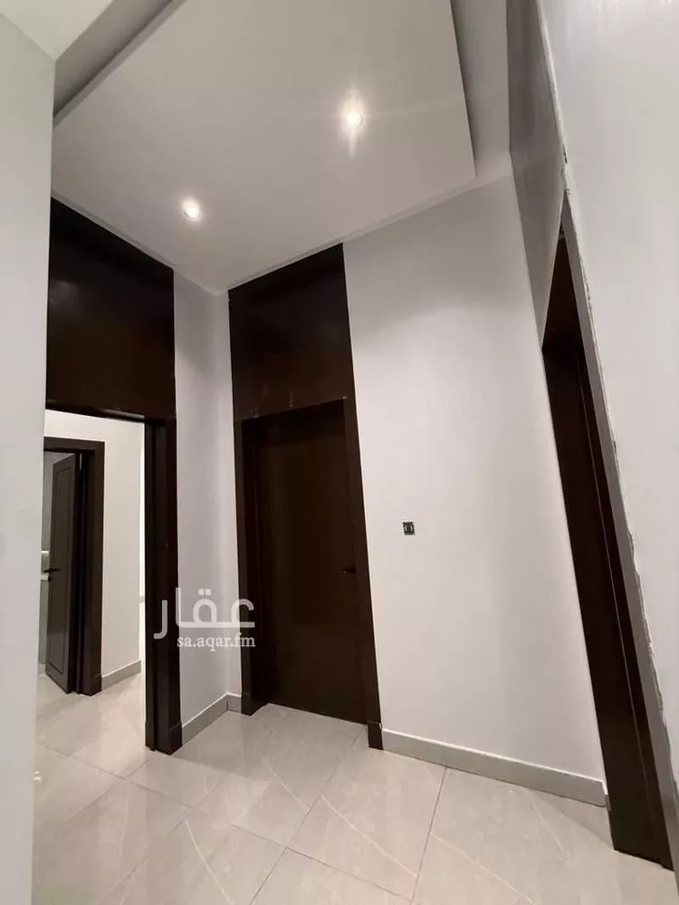 دور للبيع في شارع عثمان الرويني, حي البيان, مدينة الرياض, منطقة الرياض 18