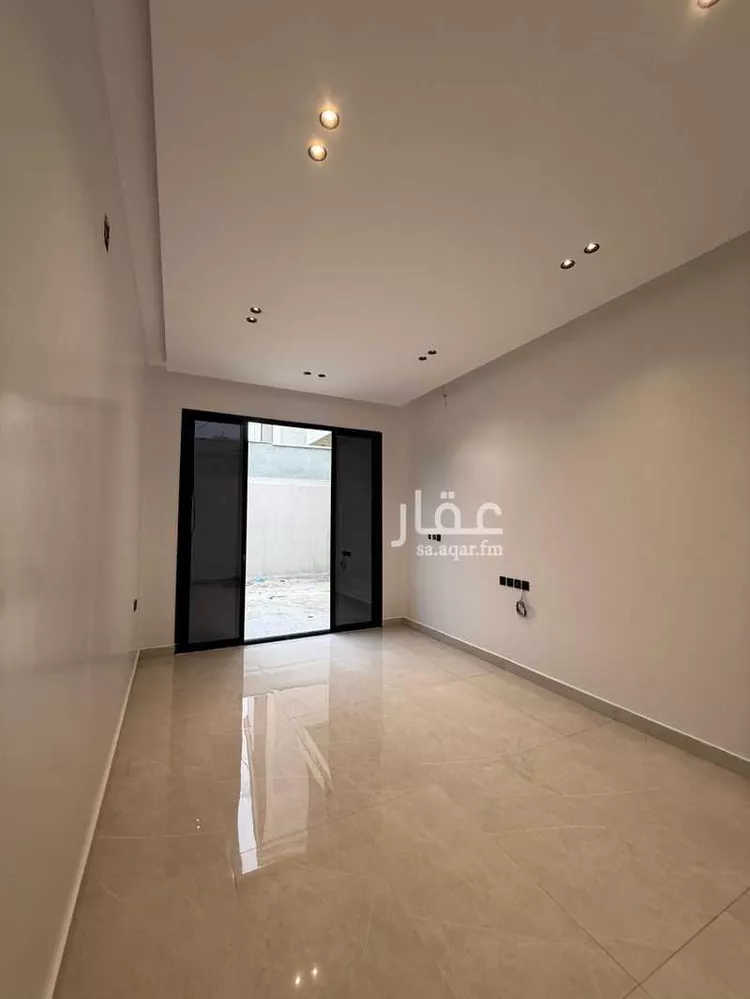 دور للبيع في شارع عثمان الرويني, حي البيان, مدينة الرياض, منطقة الرياض 15