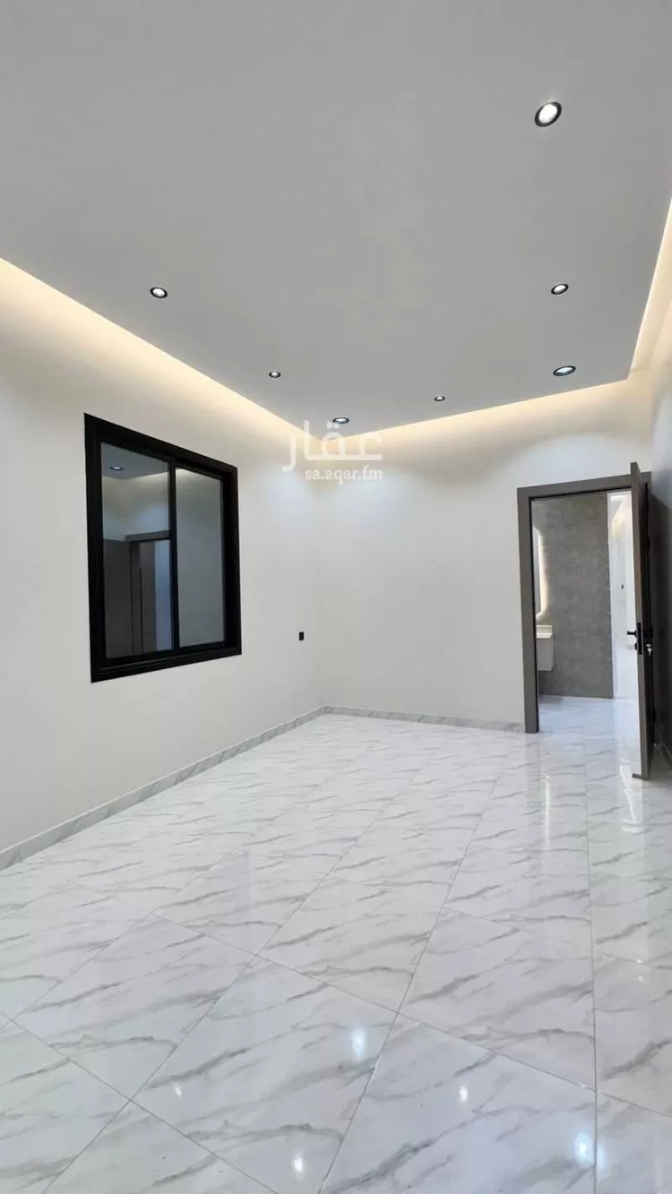 فيلا للبيع في شارع صدقة بن مكارم, حي التعاون, مدينة خميس مشيط, منطقة عسير صورة 3