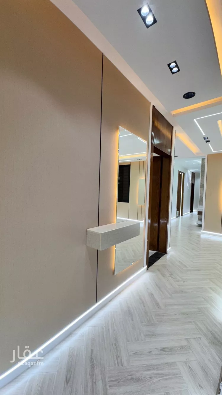 دور للبيع في شارع اويس الزاهد, حي الشرف, مدينة خميس مشيط, منطقة عسير صورة 5