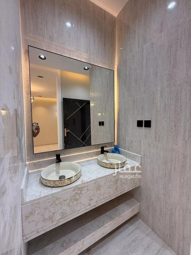 شقة للبيع في شارع اويس الزاهد, حي الشرف, مدينة خميس مشيط, منطقة عسير صورة 5