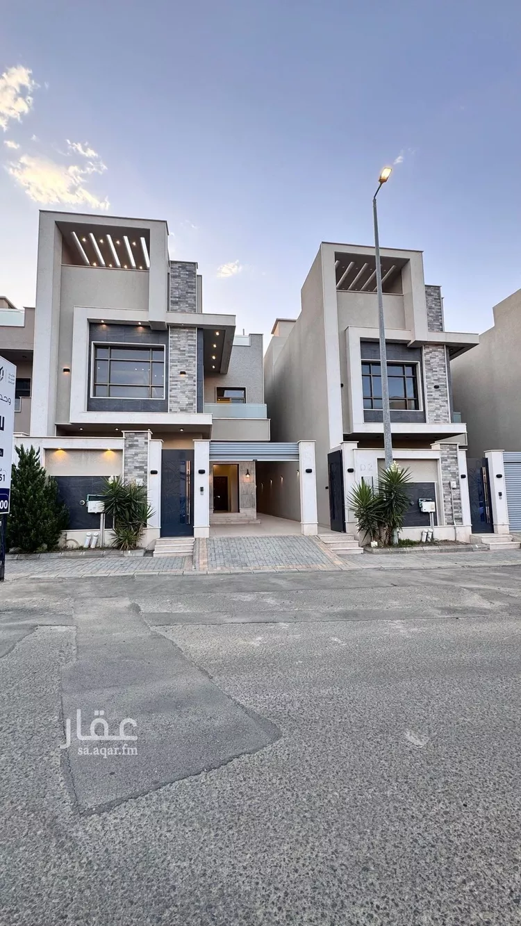 فيلا للبيع في شارع اويس الزاهد, حي الشرف, مدينة خميس مشيط, منطقة عسير