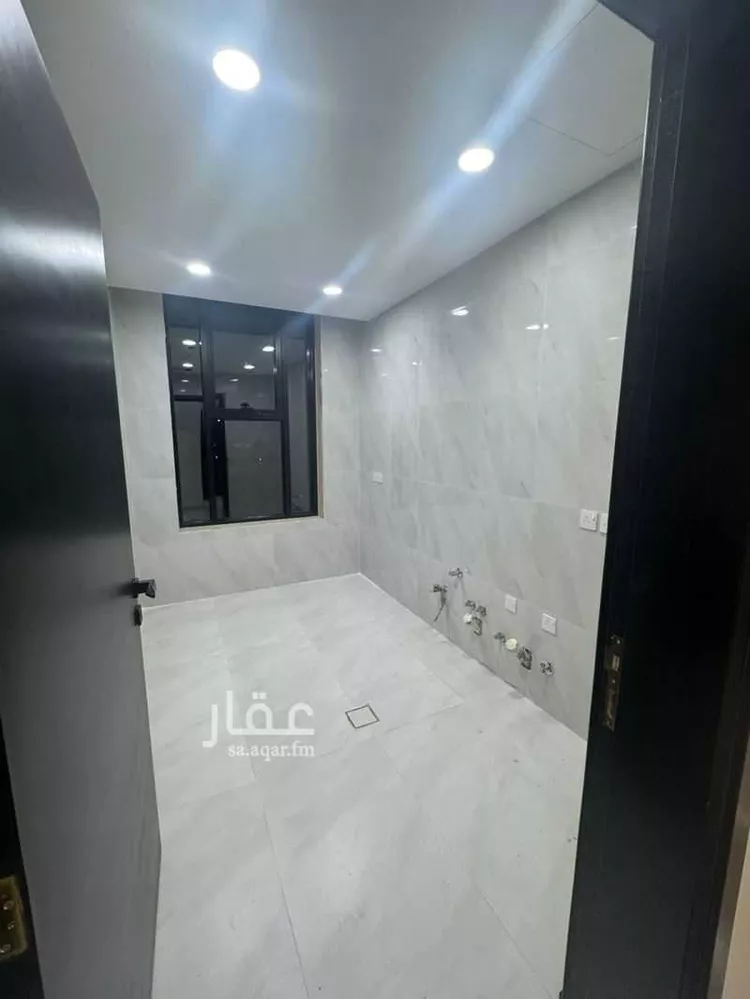 شقة للإيجار في شارع طالب بن محمد ، حي الملك فهد ، المدينة المنورة ، منطقة المدينة المنورة 8
