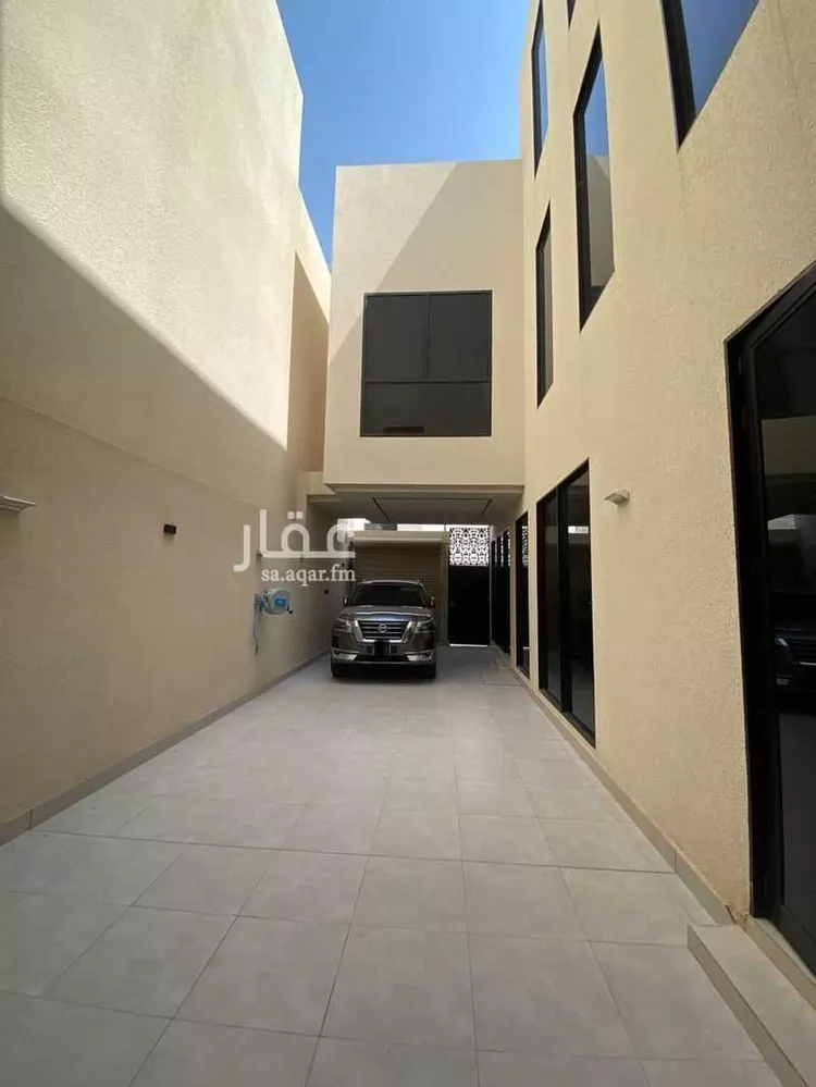 فيلا للبيع في شارع عبدالله بن حبان, حي المهدية, مدينة الرياض, منطقة الرياض 9