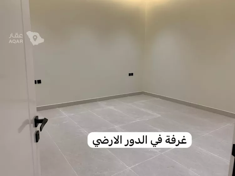 فيلا للإيجار في شارع محمد بن الربيع, حي إشبيلية, مدينة الرياض, منطقة الرياض صورة 2