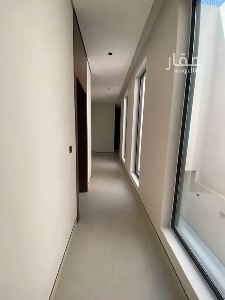 فيلا للبيع في شارع عبدالله بن حبان, حي المهدية, مدينة الرياض, منطقة الرياض 14