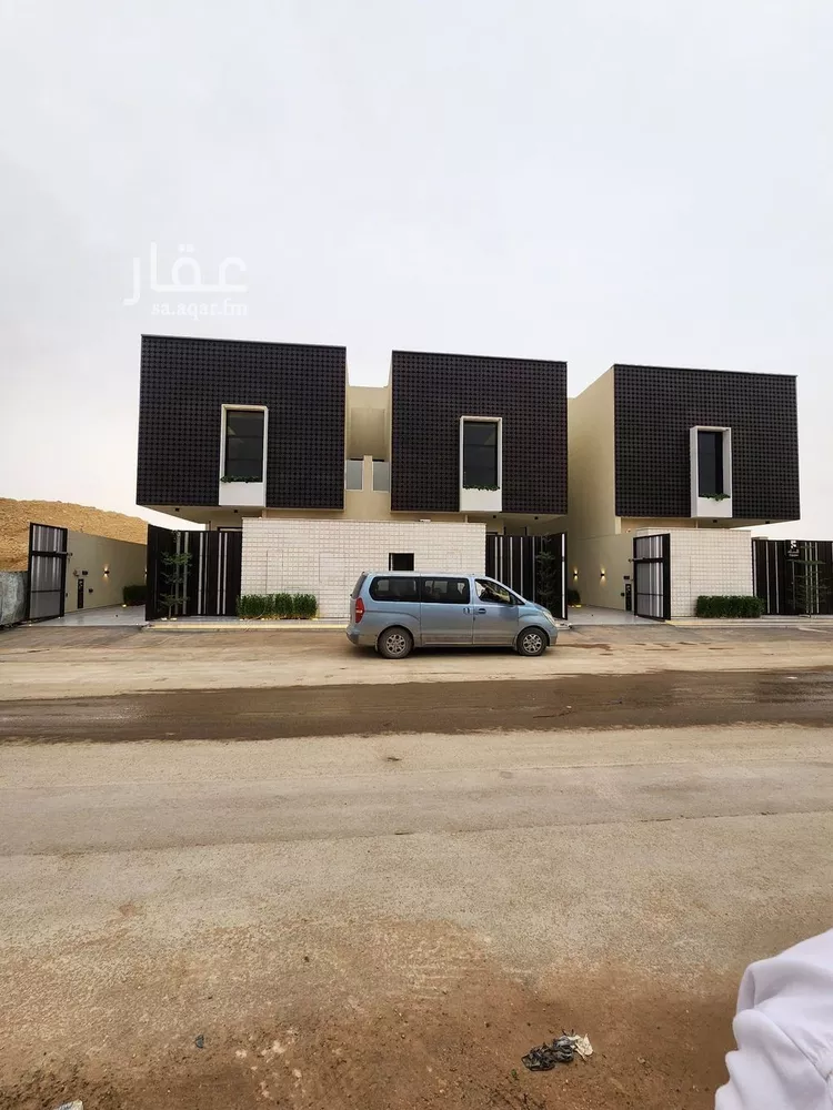 فيلا للبيع في شارع مساعد بن أحمد السديري, حي العارض, مدينة الرياض, منطقة الرياض