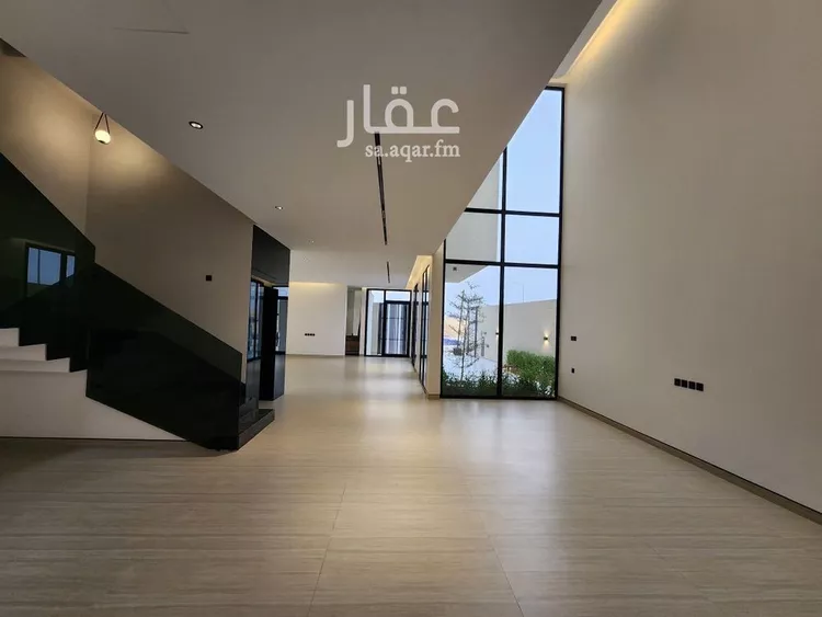 فيلا للبيع في شارع مساعد بن أحمد السديري, حي العارض, مدينة الرياض, منطقة الرياض صورة 3