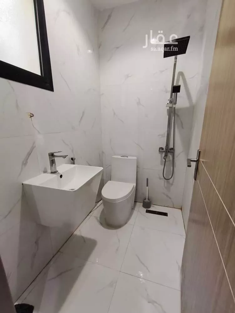 شقة للإيجار في شارع جابر بن سفيان ، حي الضباط ، الرياض ، منطقة الرياض