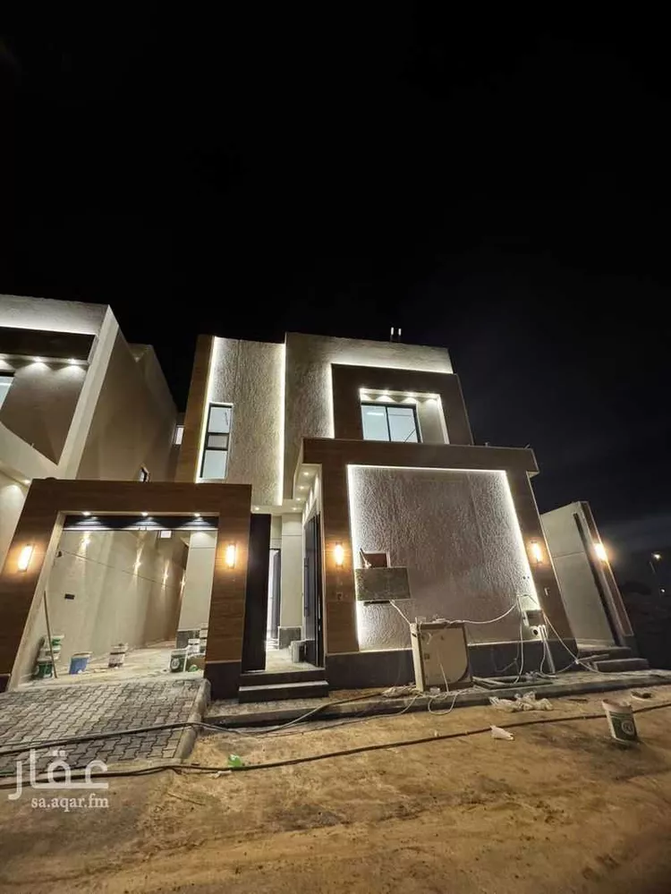 دور للبيع في شارع عبدالله بن بكر كمال, حي العوالي, مدينة الرياض, منطقة الرياض 9