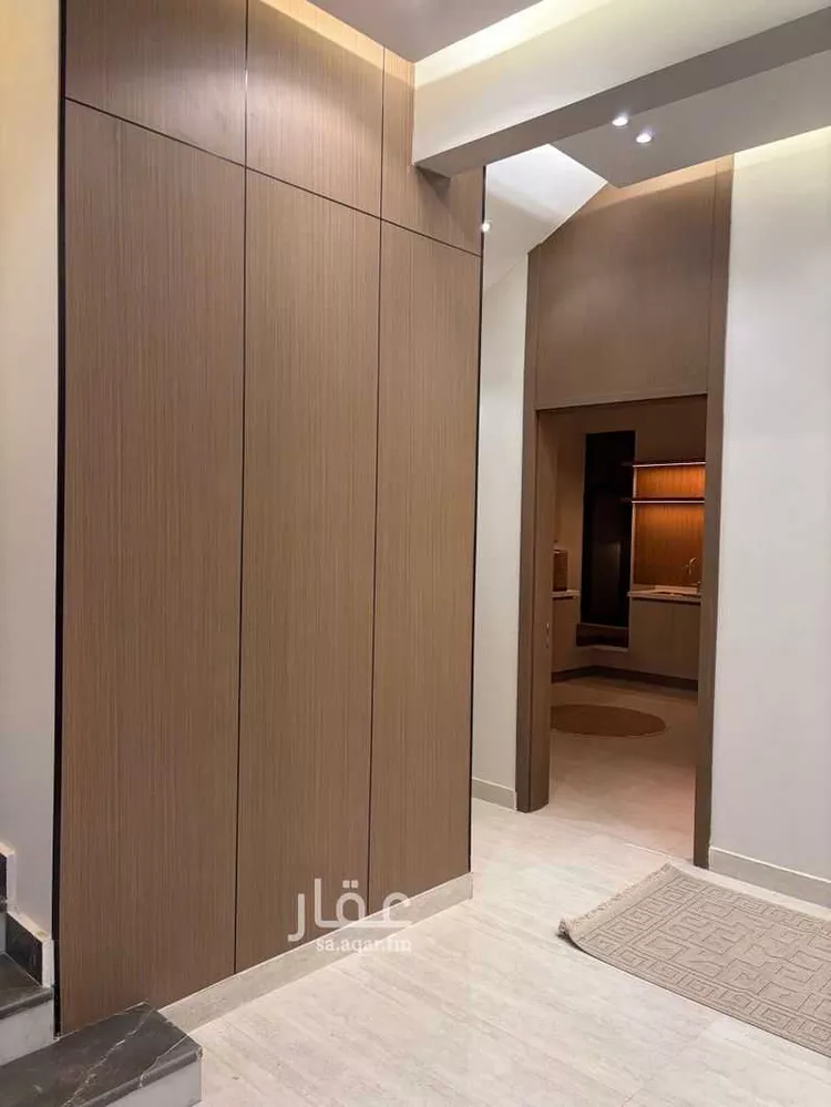 Villa for Sale in Riyadh Al Janadriyah 9