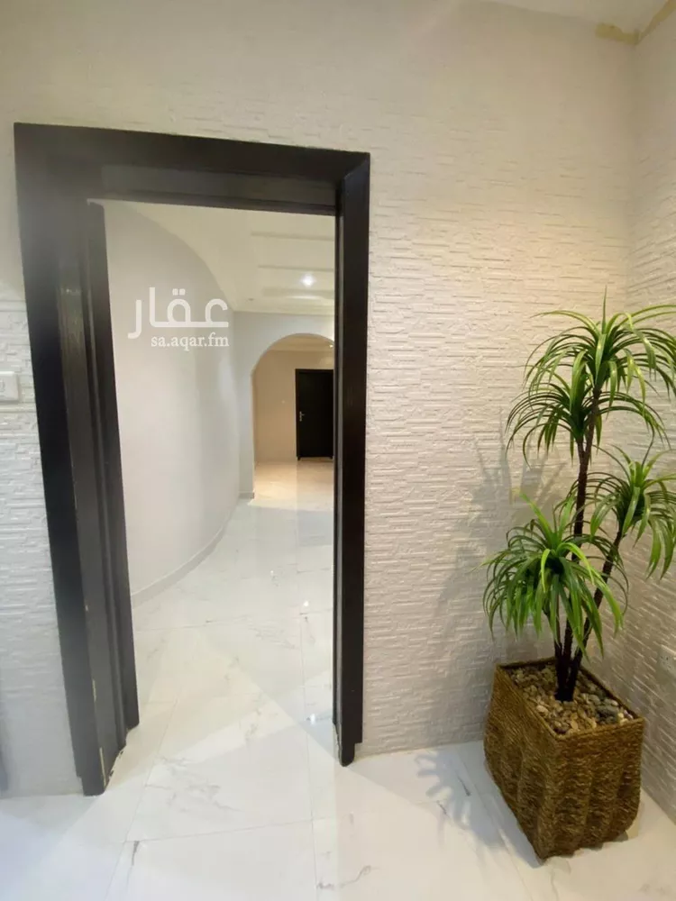 فيلا للبيع في شارع الخريص, حي النفل, مدينة الرياض, منطقة الرياض صورة 5