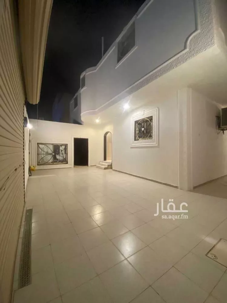 دور للبيع في شارع نصر الجيلاني ، حي طويق ، الرياض ، منطقة الرياض صورة 2