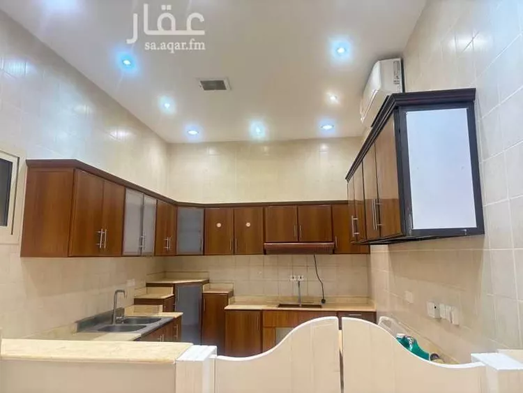 عمارة للإيجار في شارع محمد بن عبدالعزيز الدغيثر, حي الصحافة, مدينة الرياض, منطقة الرياض صورة 5