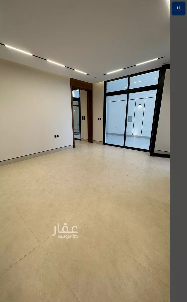 فيلا للبيع في شارع ابي الحسن, حي المهدية, مدينة الرياض, منطقة الرياض صورة 2