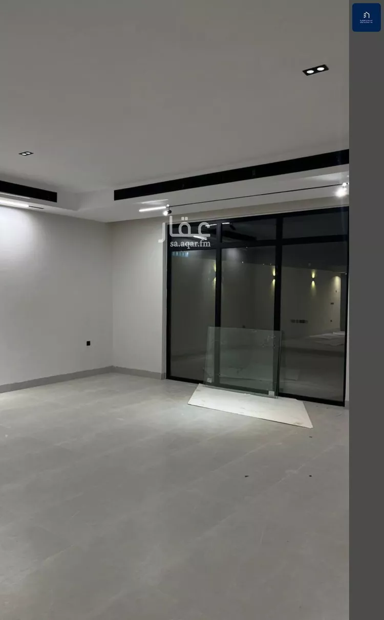 فيلا للبيع في شارع قطب الدين بن السلطان, حي المهدية, مدينة الرياض, منطقة الرياض صورة 5