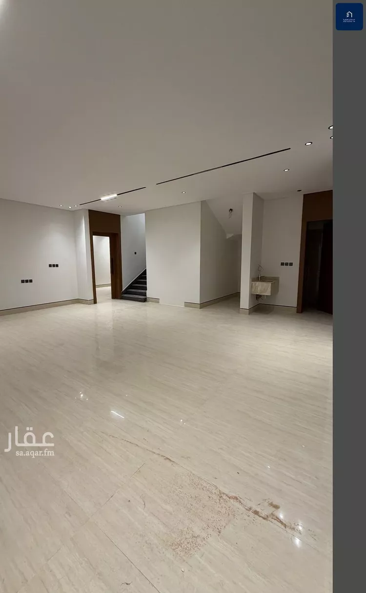 فيلا للبيع في شارع محمد بن ابي بكر القيم, حي المهدية, مدينة الرياض, منطقة الرياض صورة 3