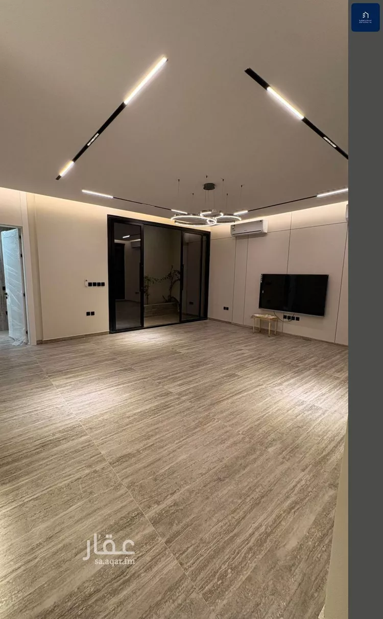 فيلا للبيع في شارع أحمد بن علي الشوائطي, حي المهدية, مدينة الرياض, منطقة الرياض صورة 3