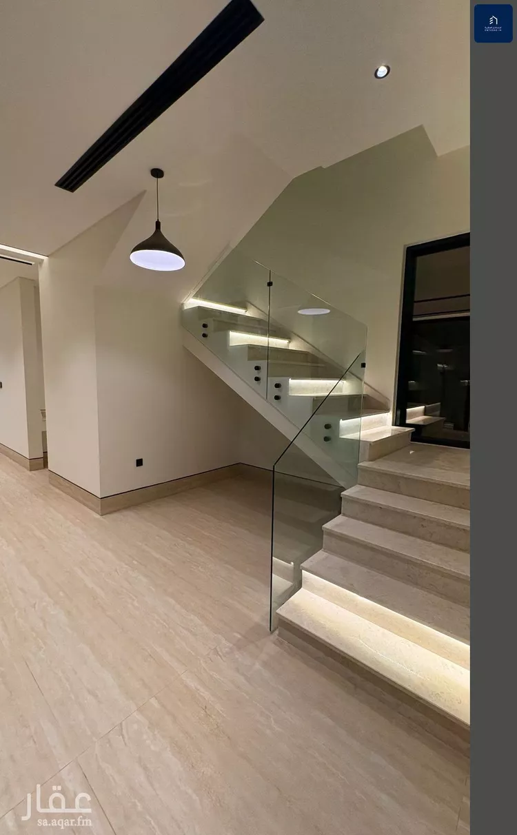 فيلا للبيع في شارع أحمد بن علي الشوائطي, حي المهدية, مدينة الرياض, منطقة الرياض صورة 5