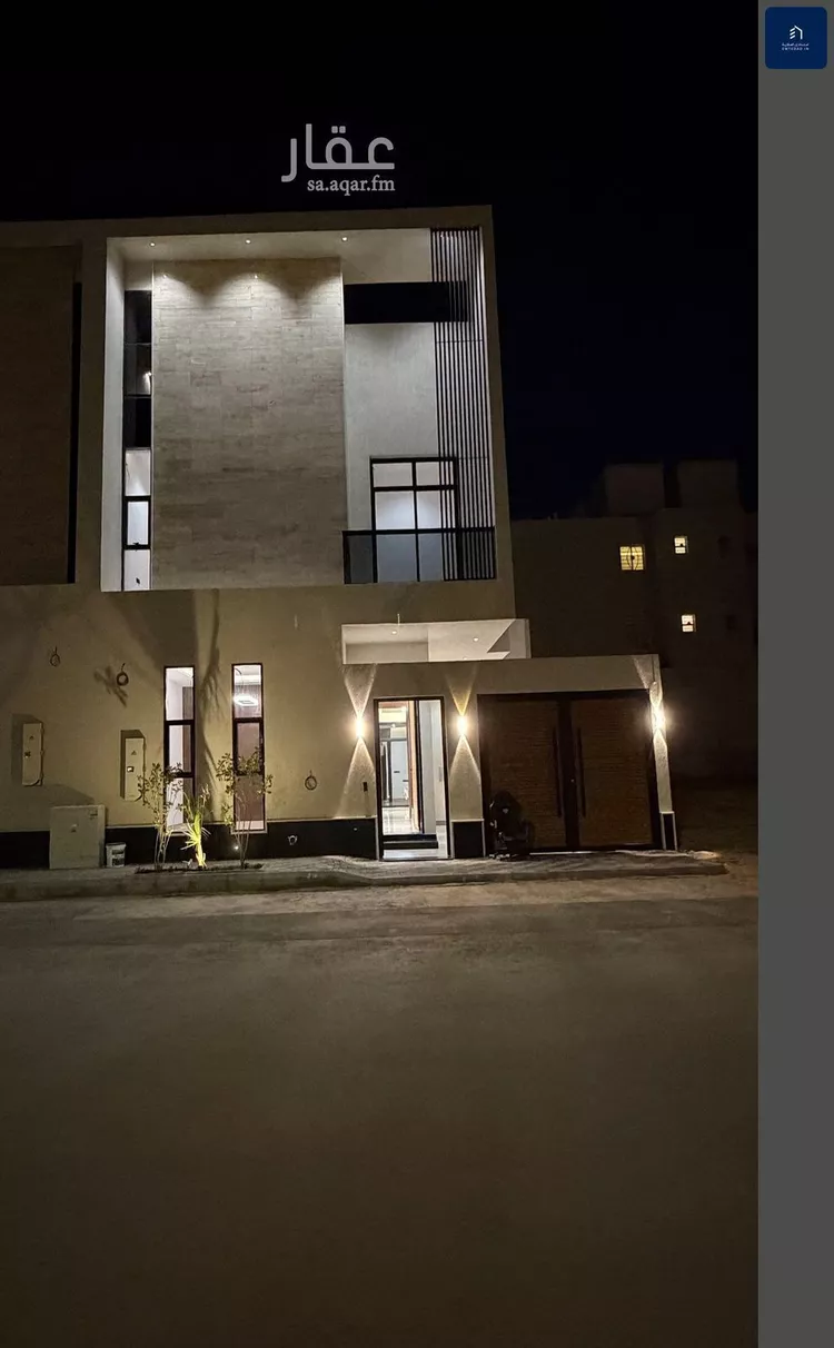 فيلا للبيع في شارع أحمد بن علي الشوائطي, حي المهدية, مدينة الرياض, منطقة الرياض 1 صورة