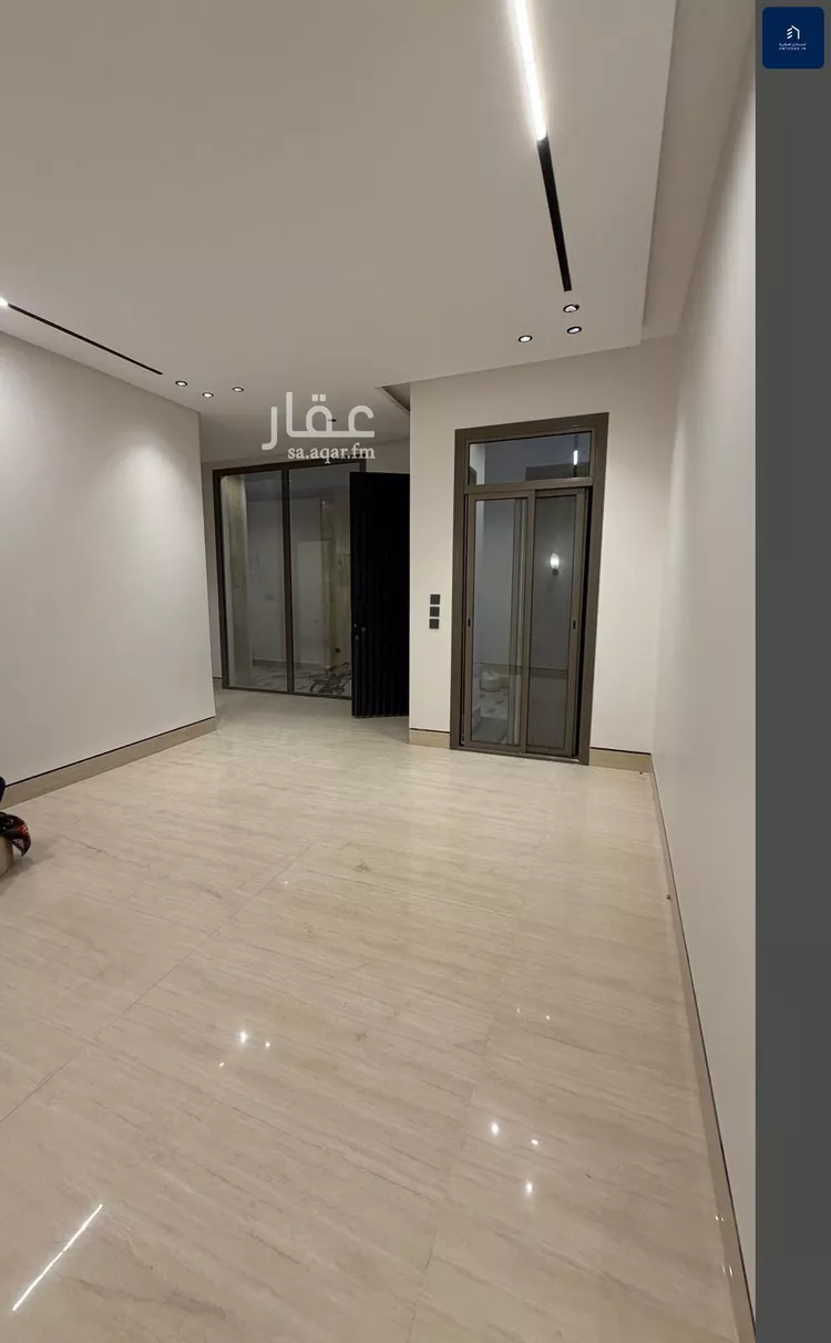 فيلا للبيع في شارع محمد بن ابي بكر القيم, حي المهدية, مدينة الرياض, منطقة الرياض 6