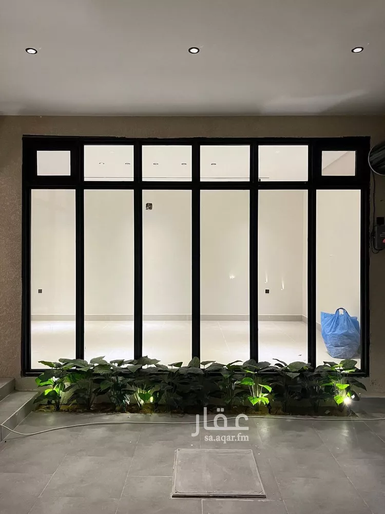 فيلا للبيع في شارع محمد بن هبة الله, حي المهدية, مدينة الرياض, منطقة الرياض صورة 3