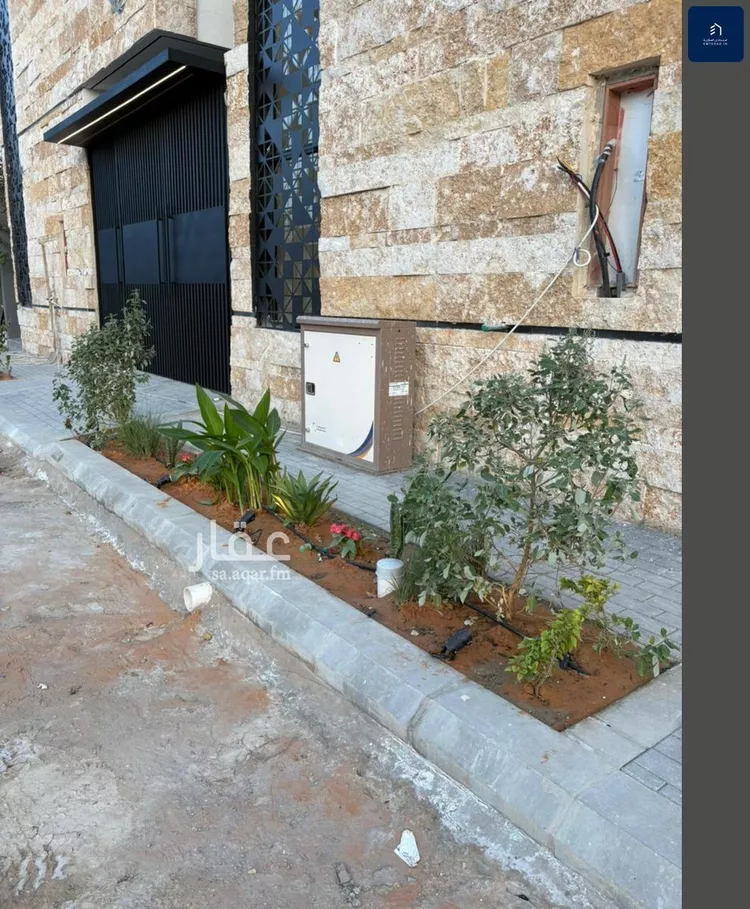 فيلا للبيع في شارع ابن اللبودي, حي المهدية, مدينة الرياض, منطقة الرياض صورة 2