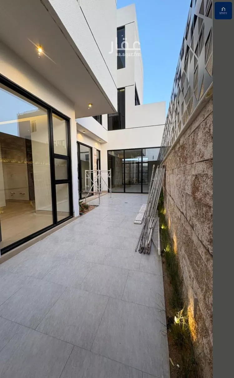 فيلا للبيع في شارع ابن اللبودي, حي المهدية, مدينة الرياض, منطقة الرياض صورة 4