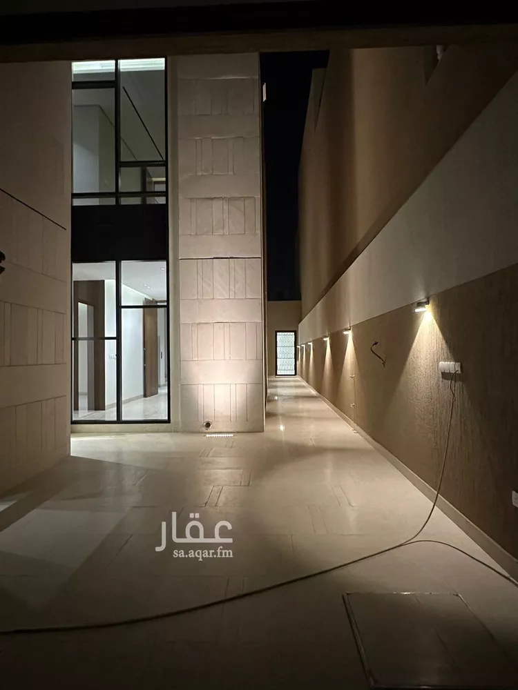 فيلا للبيع في شارع محمد بن هبة الله, حي المهدية, مدينة الرياض, منطقة الرياض صورة 2