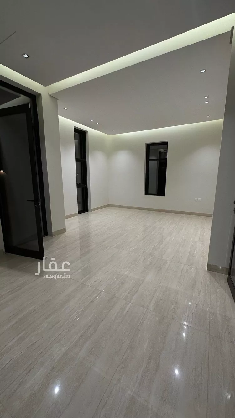 فيلا للبيع في شارع محمد بن هبة الله, حي المهدية, مدينة الرياض, منطقة الرياض صورة 5