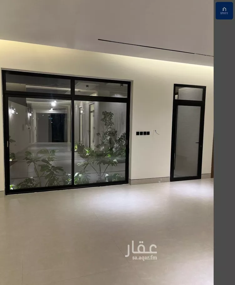 فيلا للبيع في شارع قطب الدين بن السلطان, حي المهدية, مدينة الرياض, منطقة الرياض صورة 5