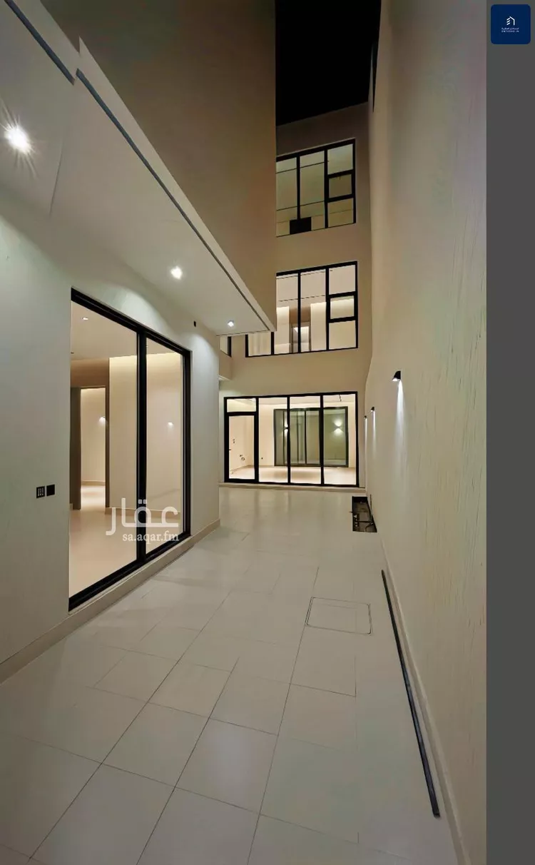 فيلا للبيع في شارع إبراهيم بن محمد الزمزمي, حي المهدية, مدينة الرياض, منطقة الرياض صورة 3