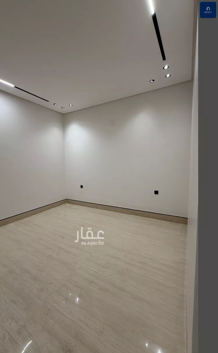 فيلا للبيع في شارع محمد بن ابي بكر القيم, حي المهدية, مدينة الرياض, منطقة الرياض 10