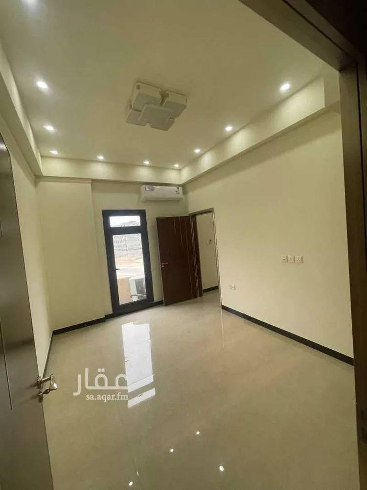 شقة للإيجار في شارع سفيان بن النضر, حي الحمراء, مدينة الخبر, المنطقة الشرقية صورة 3