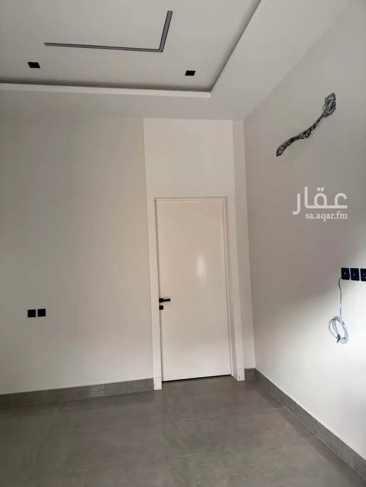 فيلا للبيع في شارع النخبة, حي النظيم, مدينة الرياض, منطقة الرياض 7