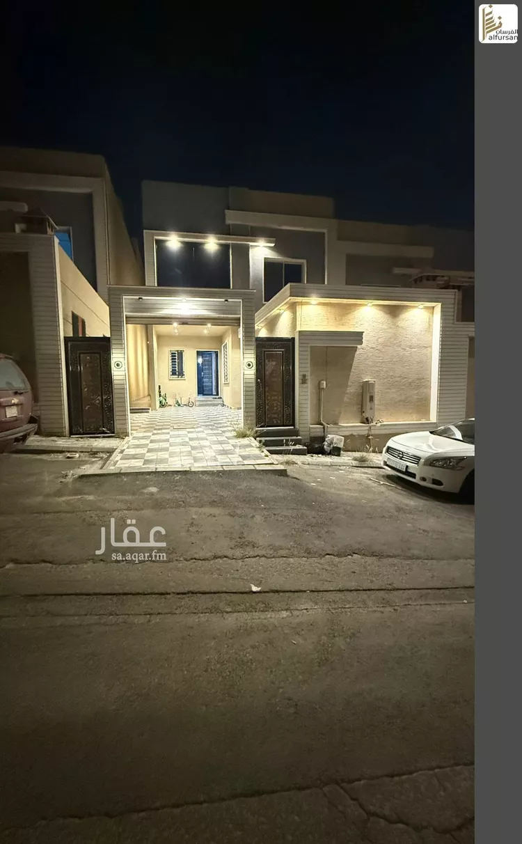 فيلا للبيع في شارع البراء ابن عازب, حي المنتزة, مدينة خميس مشيط, منطقة عسير صورة 2
