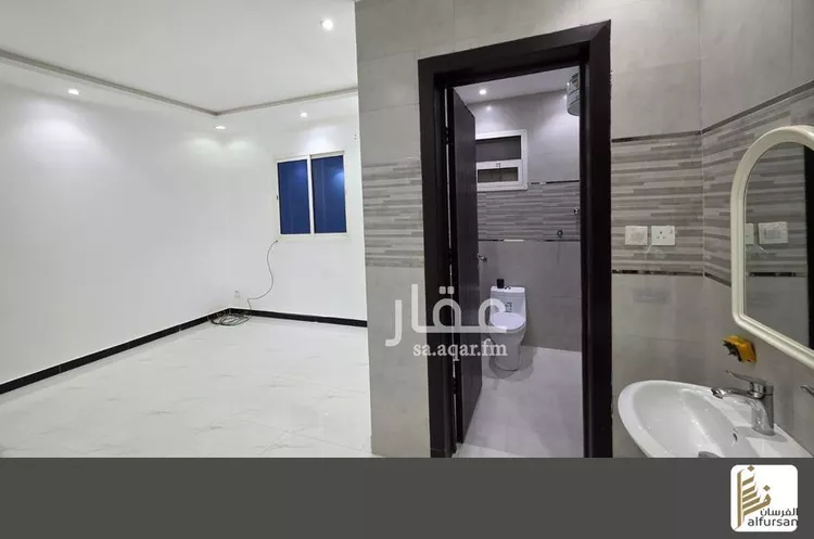 فيلا للإيجار في شارع جبل باطن, حي وادي لبن, مدينة الرياض, منطقة الرياض 10
