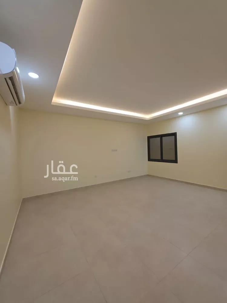 Floor for Rent in Riyadh Ar Rayan 7